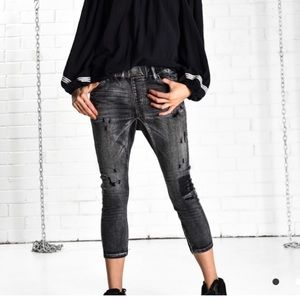 One Teaspoon Killers NWOT 26 Black